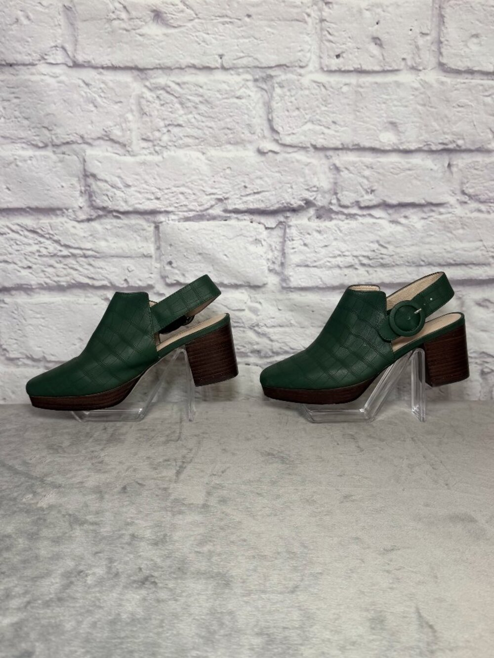 Intentionally Blank Oliver Green Leather Slingback Platform Heels - Picture 2 of 6
